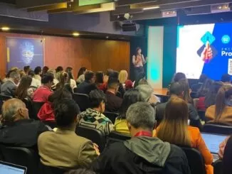 Profes: Fundación Telefónica Movistar abrió cursos gratuitos de IA