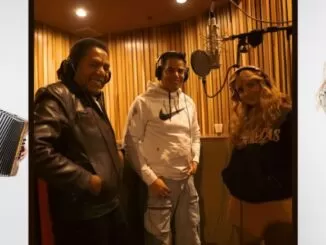 Diana Burco, 'la de las cumbiecitas elegantes', tiene nuevo álbum